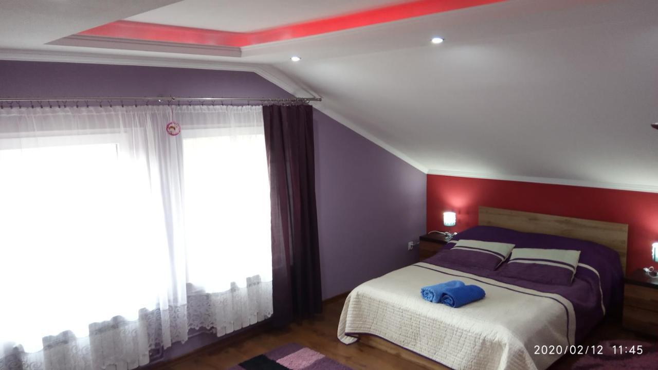 Apartament W Domu Na Wsi Tomaszów Lubelski Exteriör bild