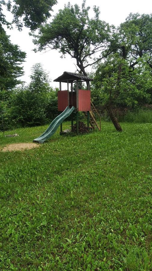 Apartament W Domu Na Wsi Tomaszów Lubelski Exteriör bild