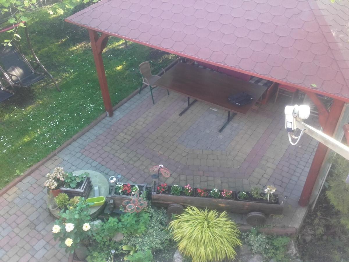 Apartament W Domu Na Wsi Tomaszów Lubelski Exteriör bild