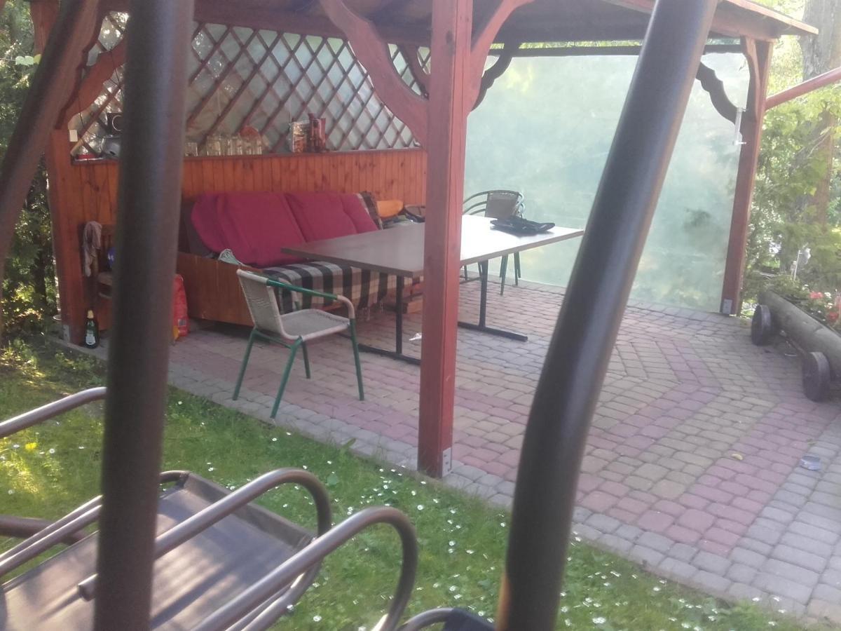 Apartament W Domu Na Wsi Tomaszów Lubelski Exteriör bild